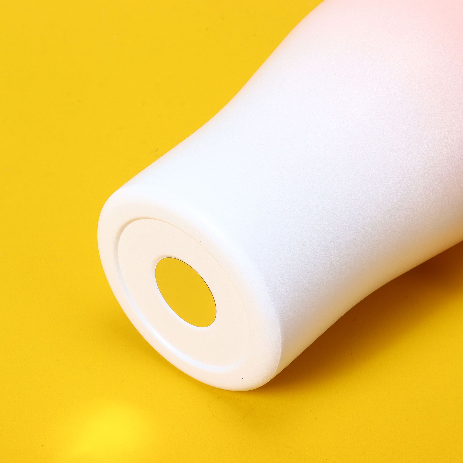 Giant Insulated Water Bottle With Straw For Cold Drinks Large Cup_voghion.com
