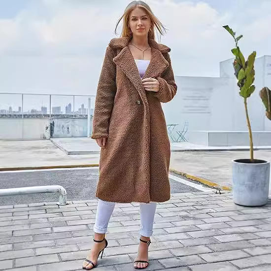 Ropa de mujer Abrigo de piel largo de terciopelo de doble cara de color sólido de manga larga con solapa nueva de otoño e invierno para mujer_voghion.com