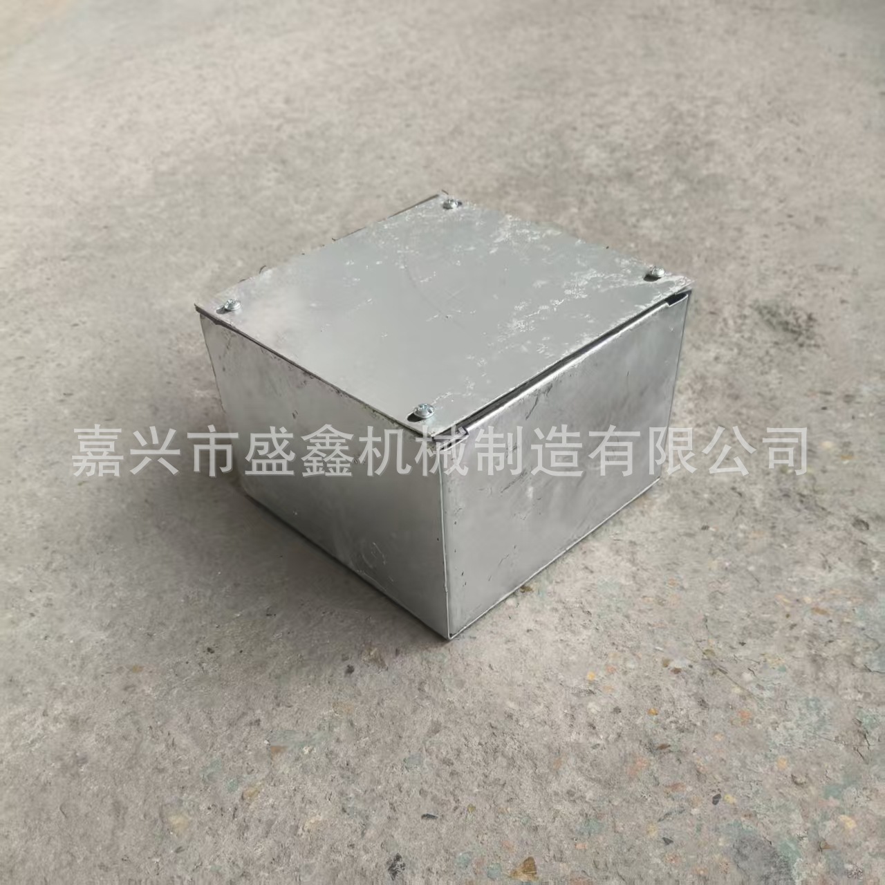 智利正方形热浸锌焊接金属线盒150*150*100镀锌板无孔接线盒