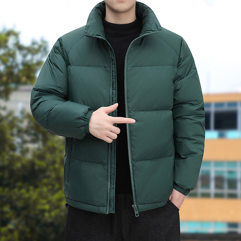 Collar del soporte de los hombres de invierno abajo Chaqueta de algodón acolchado juventud color sólido luz gruesa caliente abrigo de algodón acolchado abrigo suelto pan venta al por mayor