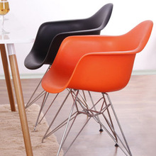 ���W�����������ϲ��κ��s�F���r�п��ȏd�k���F�z�ܲ������c����