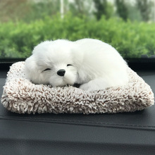 活性炭仿真狗车内饰品摆件汽车装饰品车载用品竹炭包吸附甲醛除味