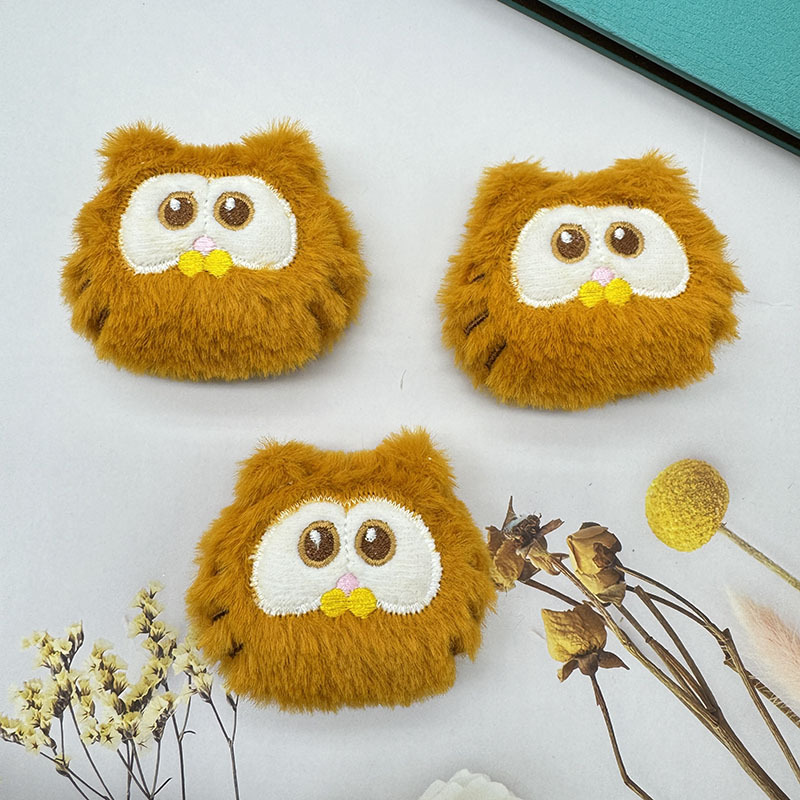 Summer cartoon children's brooch