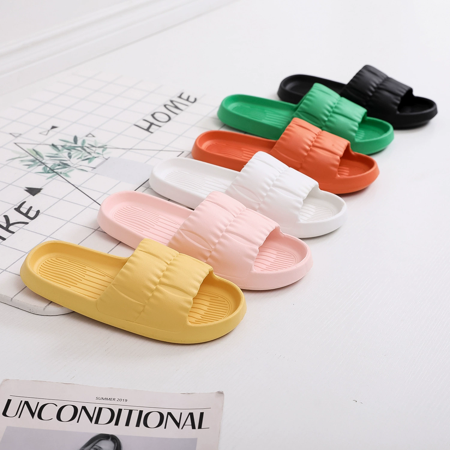 Женские Летние Плиссированные летние домашние тапочки, женские Тапочки для ванной, домашние Нескользящие сандалии на толстой подошве для ванны