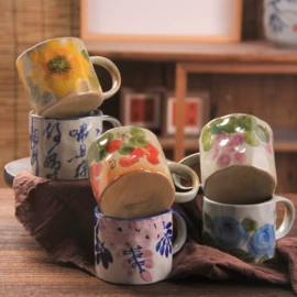 碗;盘;装饰花瓶