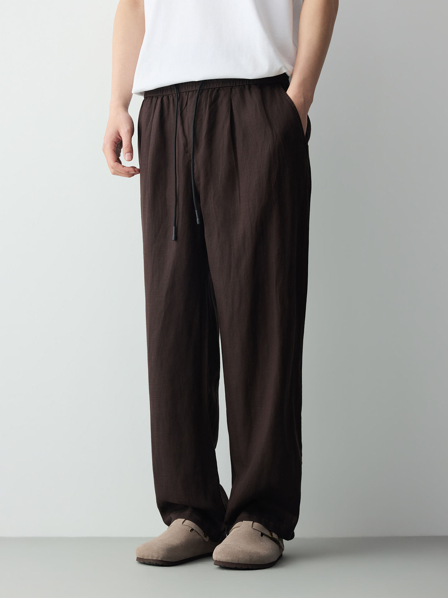Quần kaki nam công sở chất liệu linen phối sợi Lyocell — đen