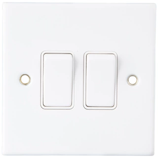 英标沙特阿曼伊拉克哑光白开关 2 GANG 1 WAY SWITCH MATT WHITE