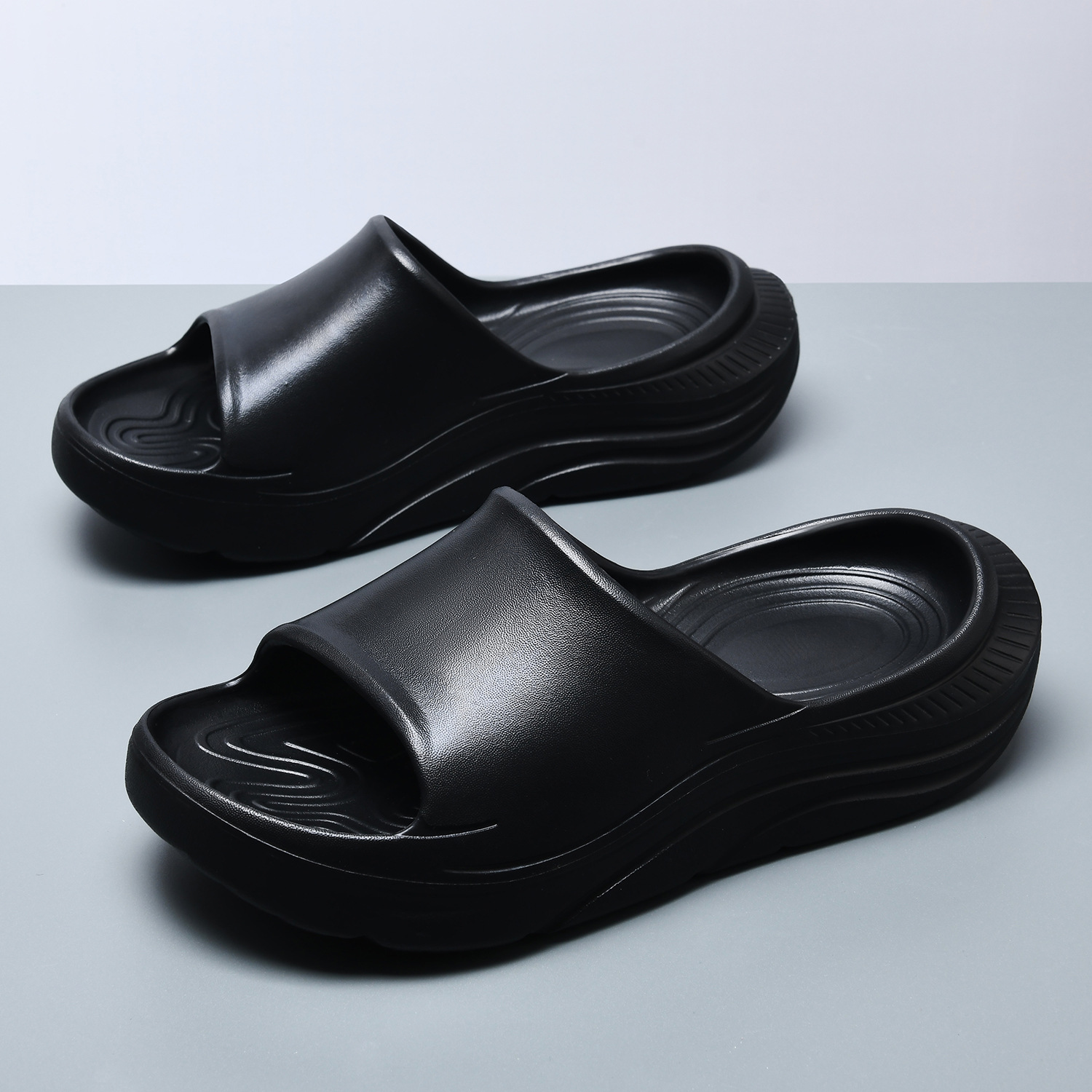 검은색