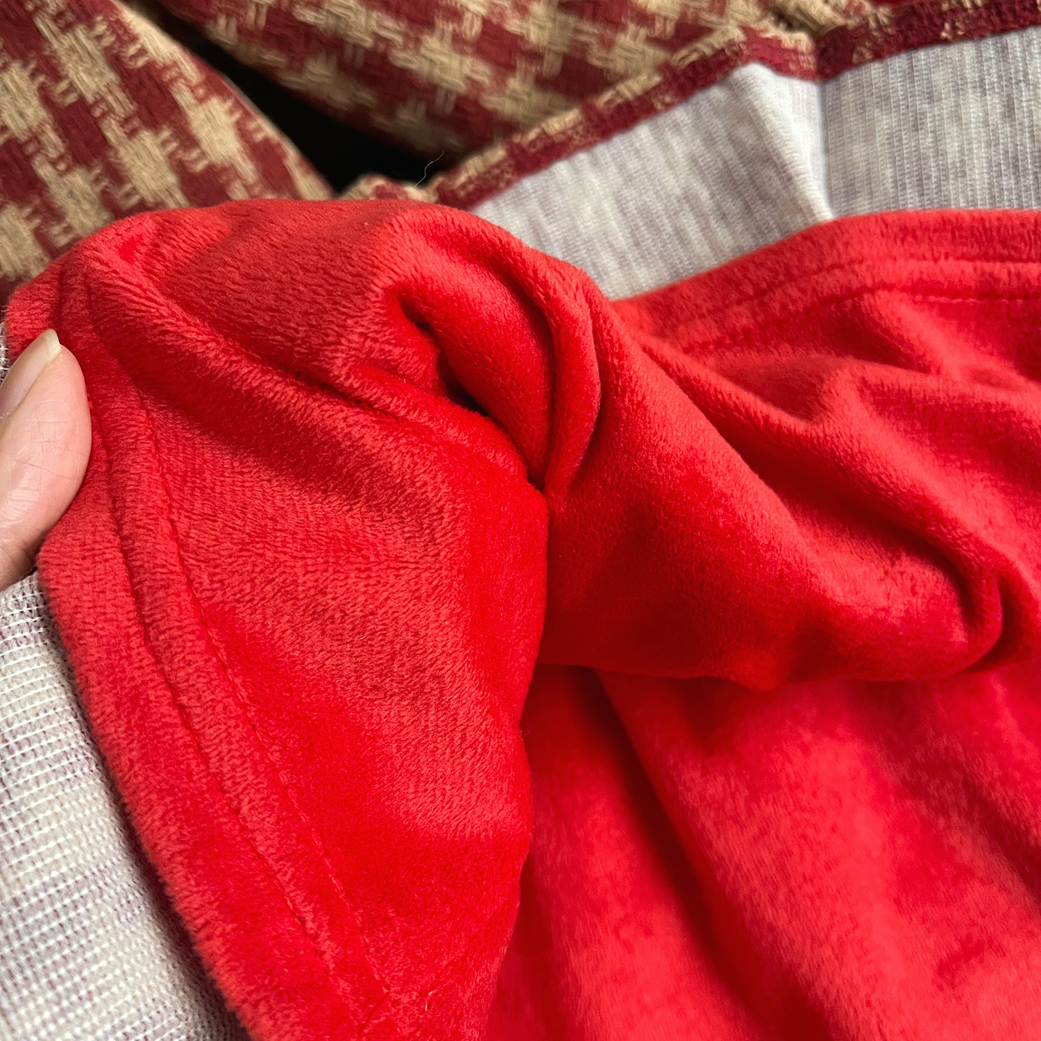 Dvojdielna dievčenská voňavá bavlnená súprava s červenou mriežkovanou mašľou, kórejská edícia, zimná edícia 2023, 68185_voghion.com