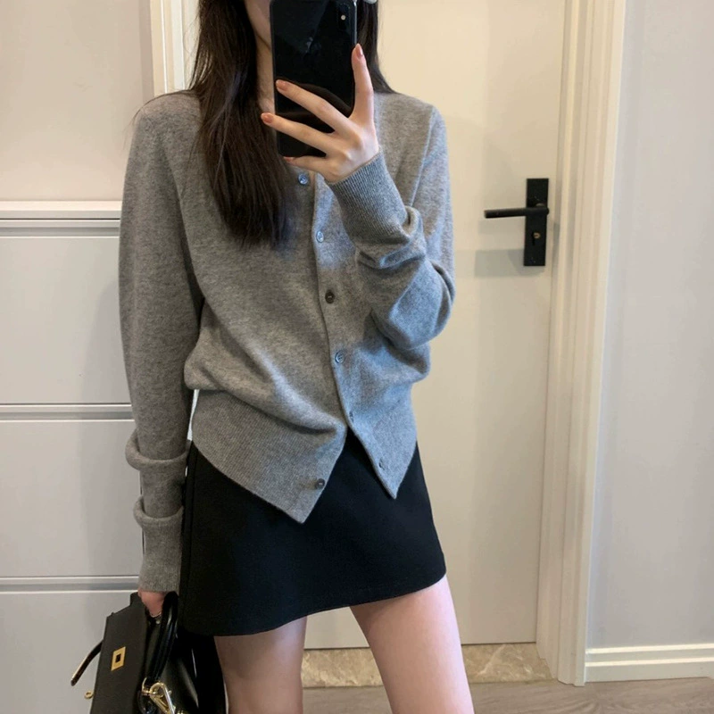 Red demi-season atmospheric cardigan, short base sweater, Korean style, slim fit