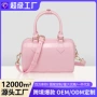 女士新款系列2024斜挎包