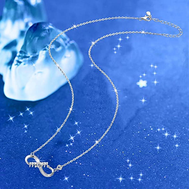 Wholesale Jewelry IG Style Infinity Heart Shape Copper Zircon Silver Plated Hollow Out Inlay Necklace Cable Chain display picture 1