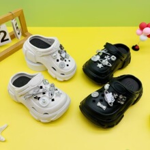 儿童厚底可爱卡通HelloKitty洞洞鞋女2025年夏季新款外穿凉拖鞋女