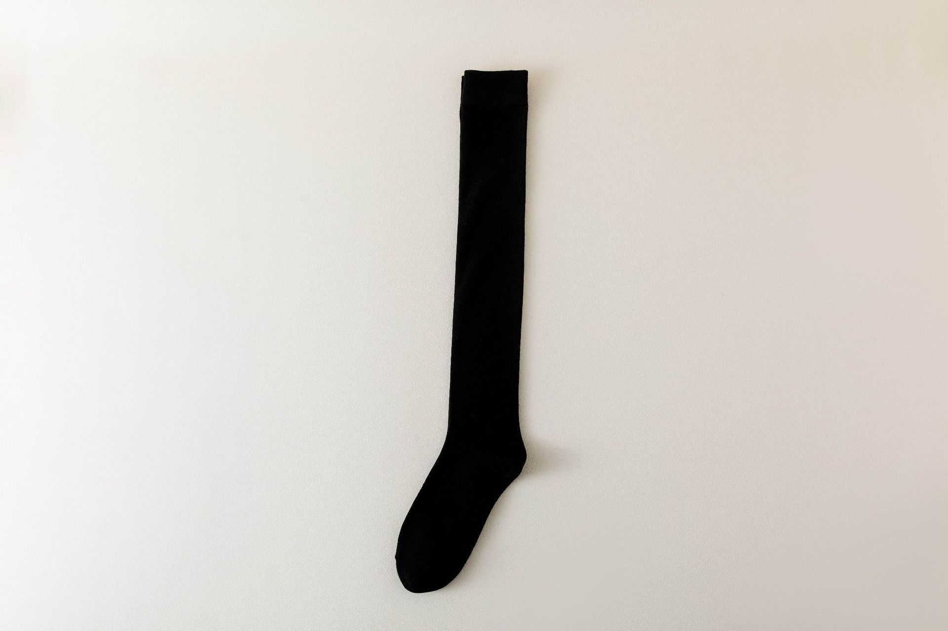 Calcetines de primavera delgada sobre la rodilla calcetines de mujer calcetines japonesas calcetines de piernas largas calcetines de calcetines de algodón al por mayor