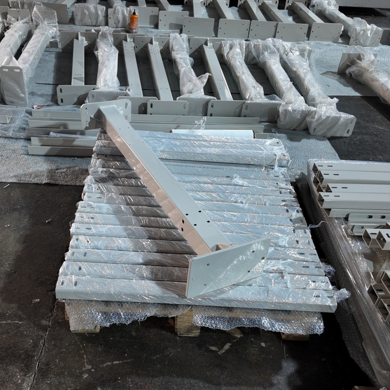 Heavy-Duty Vertical Support Column |   Battery Heat Treatment Line High-Load Structural Frame Reinforced Industrial Steel Pillars