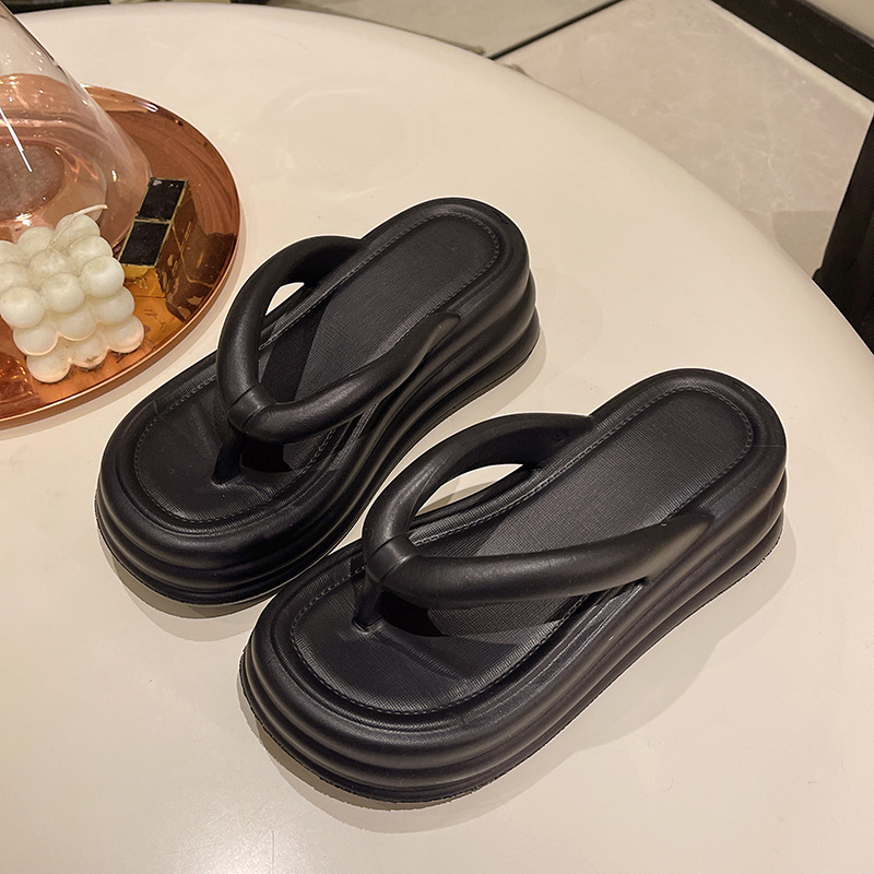 검은색