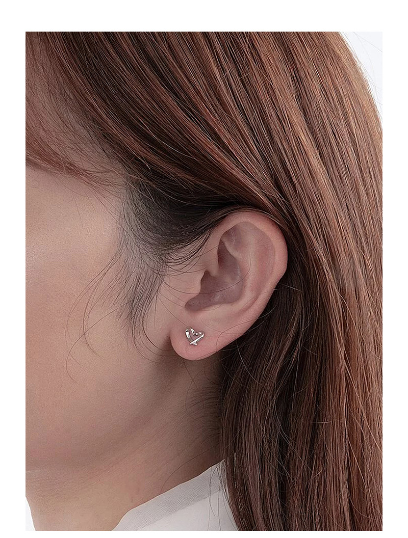 Holiday, Daily Occasion 1 Pair 925 Sterling Silver Heart Shape Ear Studs