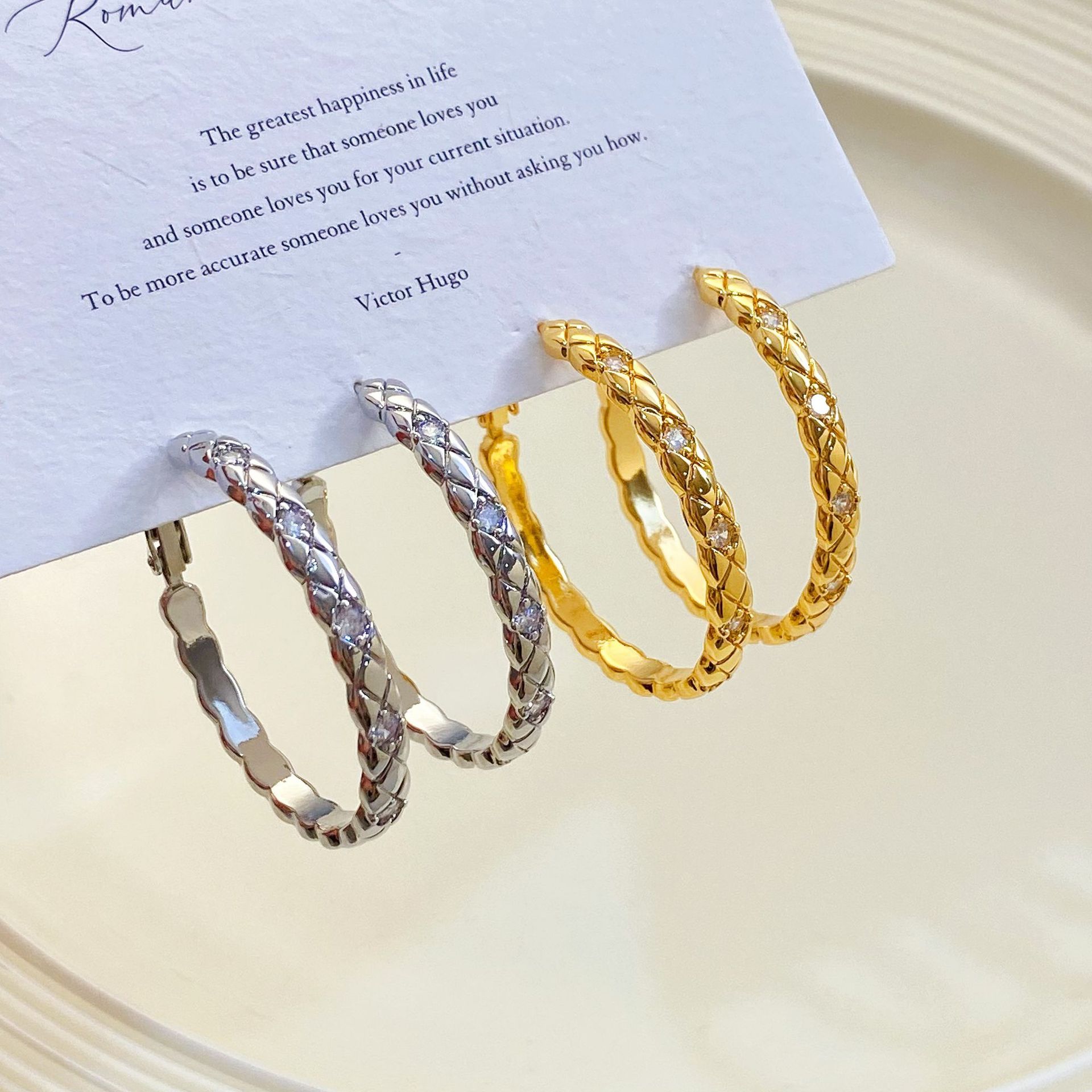Copper Gold-Plated European and American Style Diamond-Studded Hoop Earrings for Women, New High-End Elegant Hoop Earrings, Trendy Jewelry