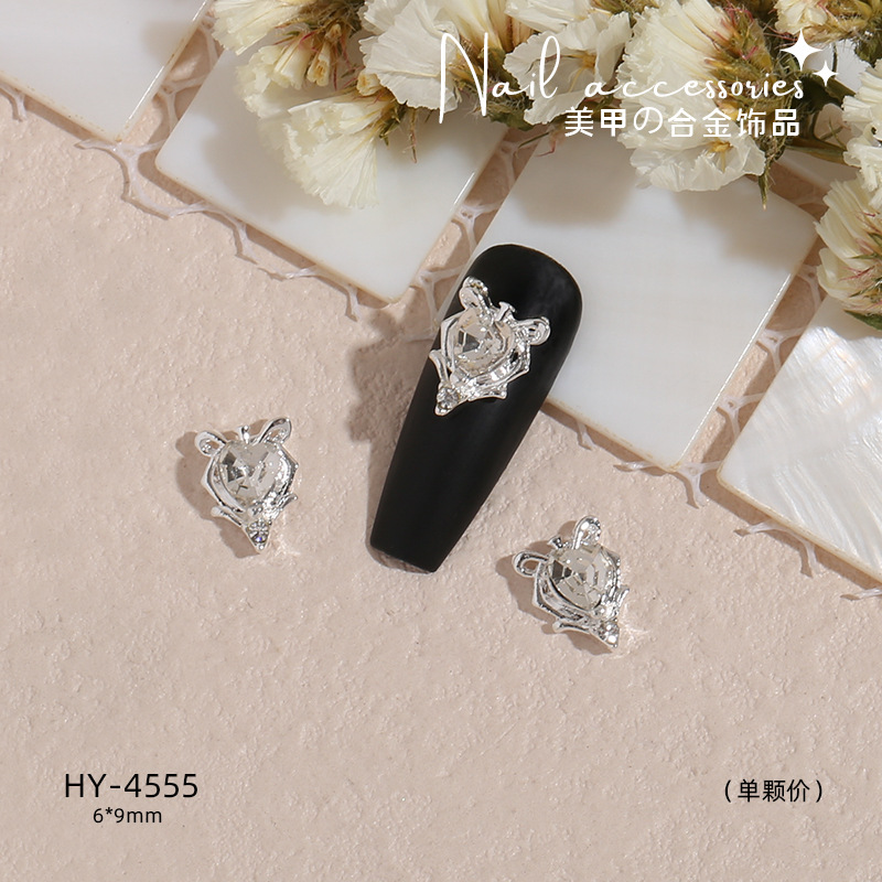 Transfronterizo nueva manicura mariposa plata metal aleación plana estilo japonés Internet celebridad rhinestone DIY accesorios joyería al por mayor