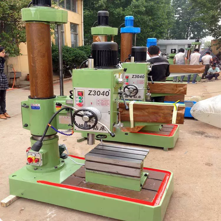 沈阳中捷摇臂钻床 Z3040钻床 自动进刀 小型钻床立式 双立柱Z3050