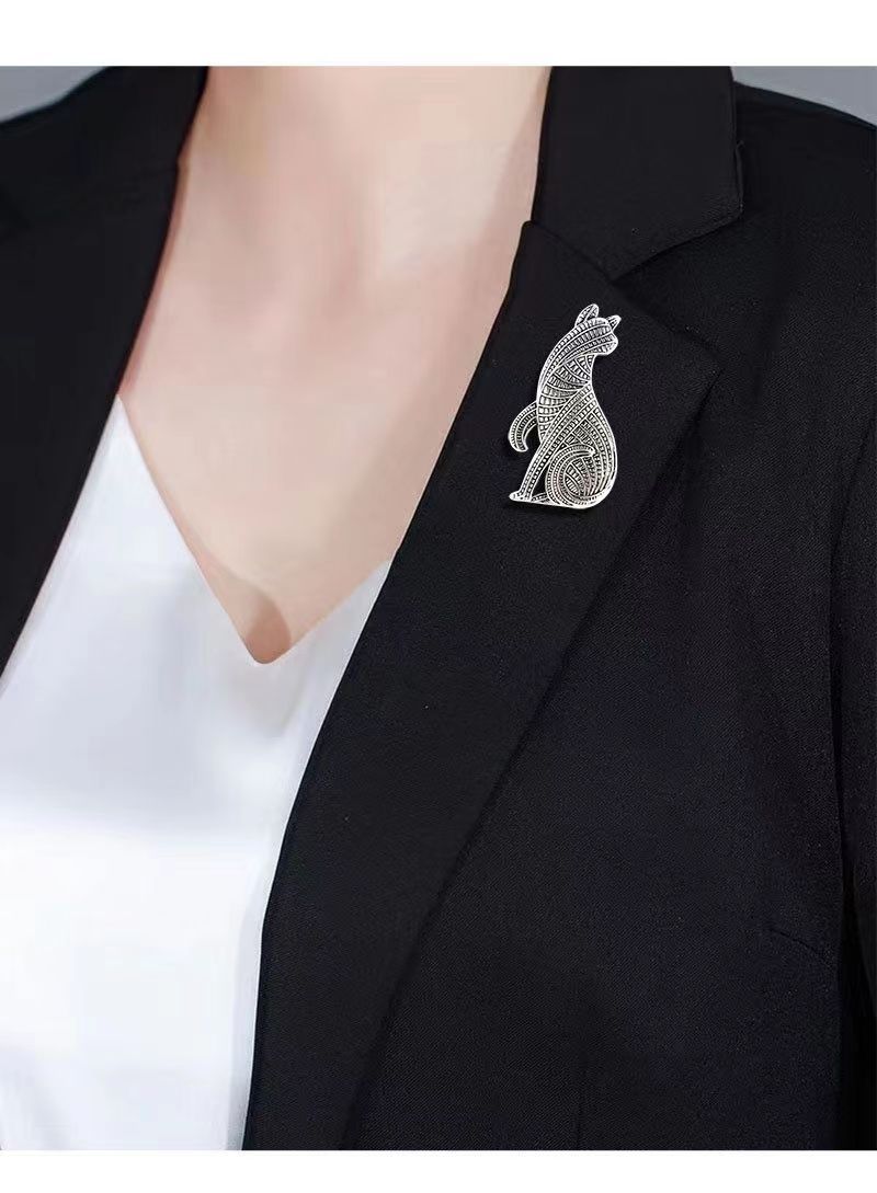 Plating Design Retro Style Retro Pin Cat Alloy Plating Unisex Corsage