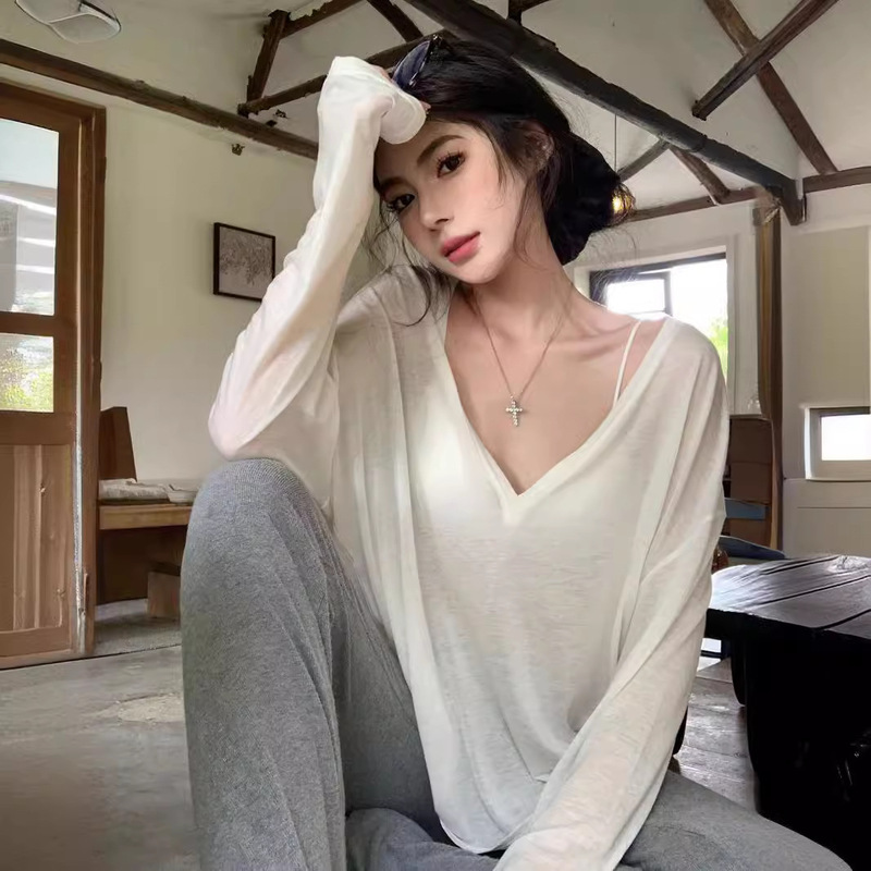 White Thin Micro-transparent V-neck Long-sleeved T-shirt Women's Summer Loose Sunscreen Blouse Elegant Casual Base Shirt Top