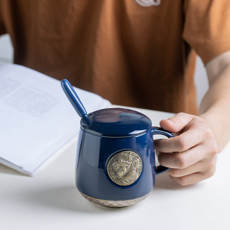 Taza de cerámica de estilo chino original Taza de bronce nostálgica Taza de Sun Wukong impresión de taza de agua