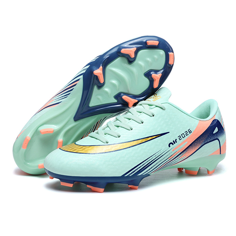 2025 nuevo transfronterizo para estudiantes de moda infantil zapatos de clavos largos zapatos de fútbol juvenil fábrica de zapatos de fútbol