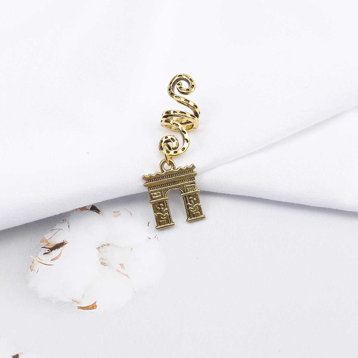 Europa y América sucia trenza hebilla de pelo hip hop aleación espiral accesorios para el cabello colgante de mariposa anillo de pelo de moda chica fresca trenzado accesorios para el cabello anillo de pelo