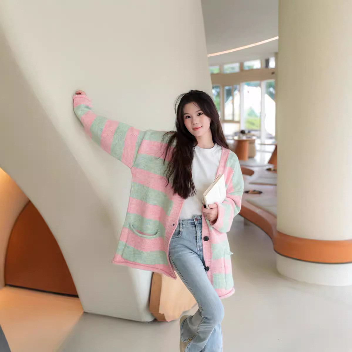 24 invierno Puyuan relajado ocio gradiente de color contrastante rayas suaves glutinosas suéter suelto Cardigan mujeres