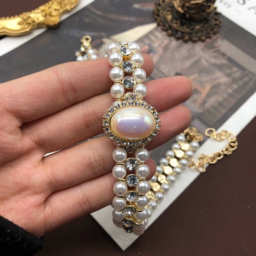 Western Retro Mabe Pearl Necklace Earrings Studs Ear Clip Set Hepburn Style Accessories Cheongsam Dress Necklace Women