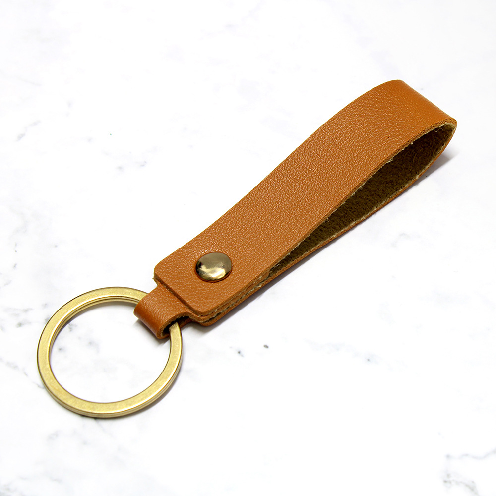 PU llavero universal de los hombres y mujeres de cuero hechos a mano del coche llavero anillo accesorios colgante se puede personalizar logo