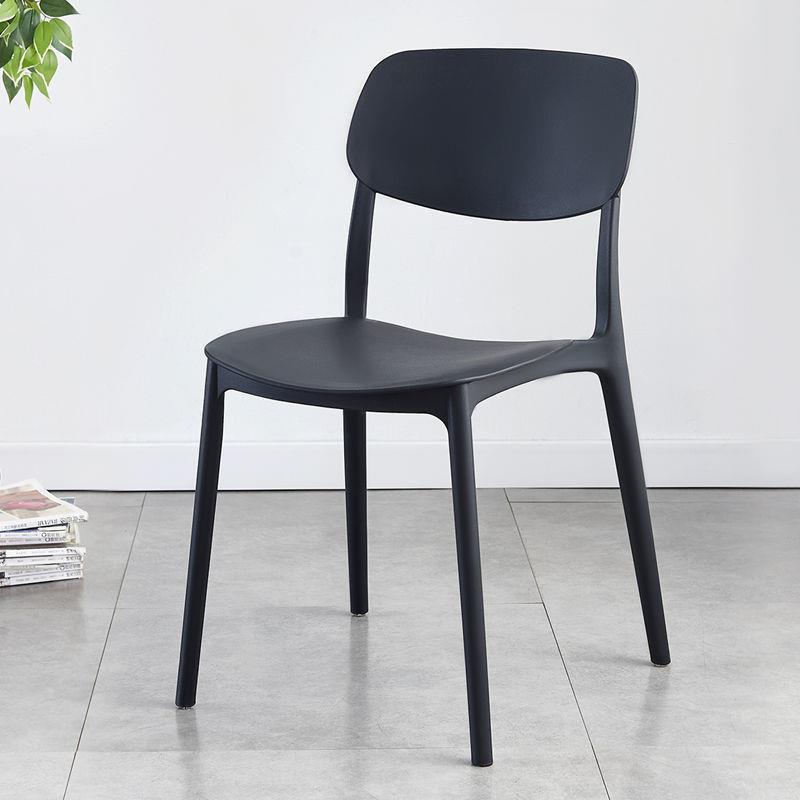 Sillas de plástico apilables respaldadas sillas de mesa de comedor gruesas taburetes de escritorio caseros plegables sillas de comedor nórdicas simples