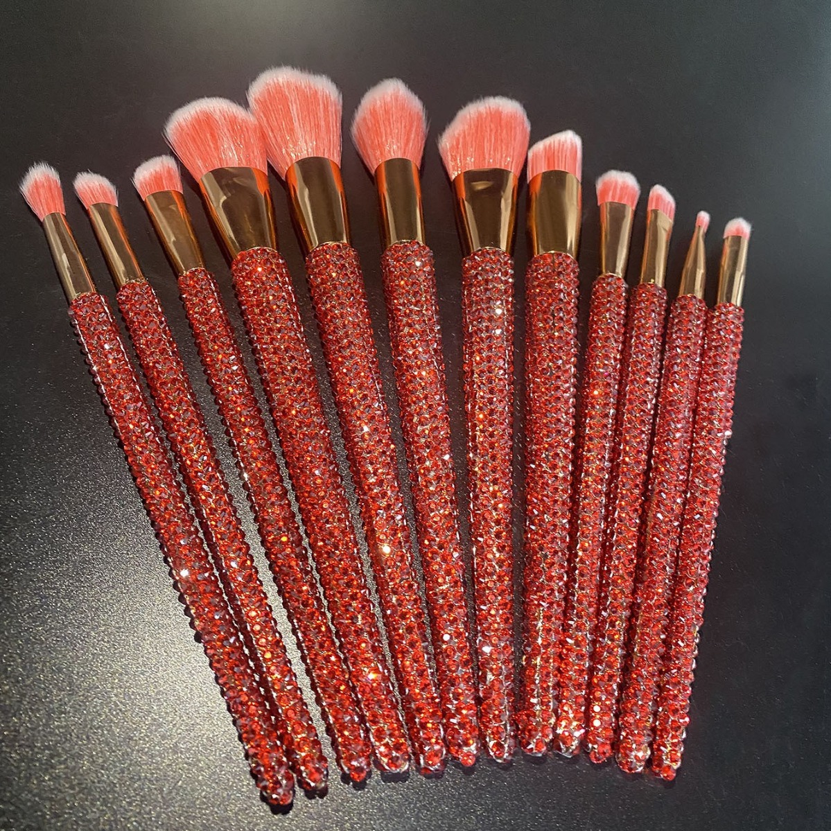 12支贴满钻石化妆刷专业面部眼部美容套件，粘满钻石Blingbling美