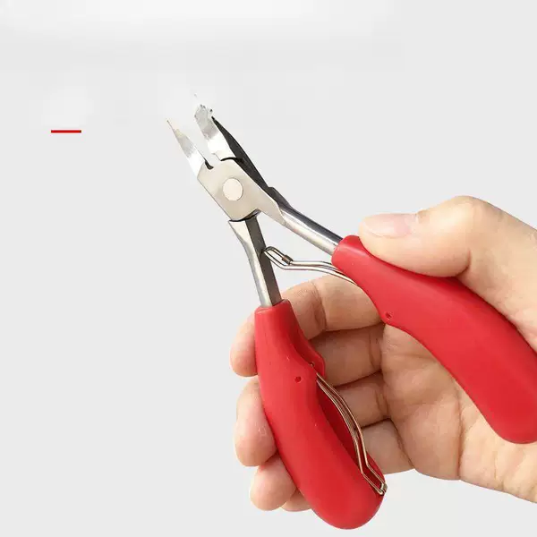 Practical nail clippers, eagle-beak clippers, pointed-nose pedicure tools, practical personal care tools, nail clippers