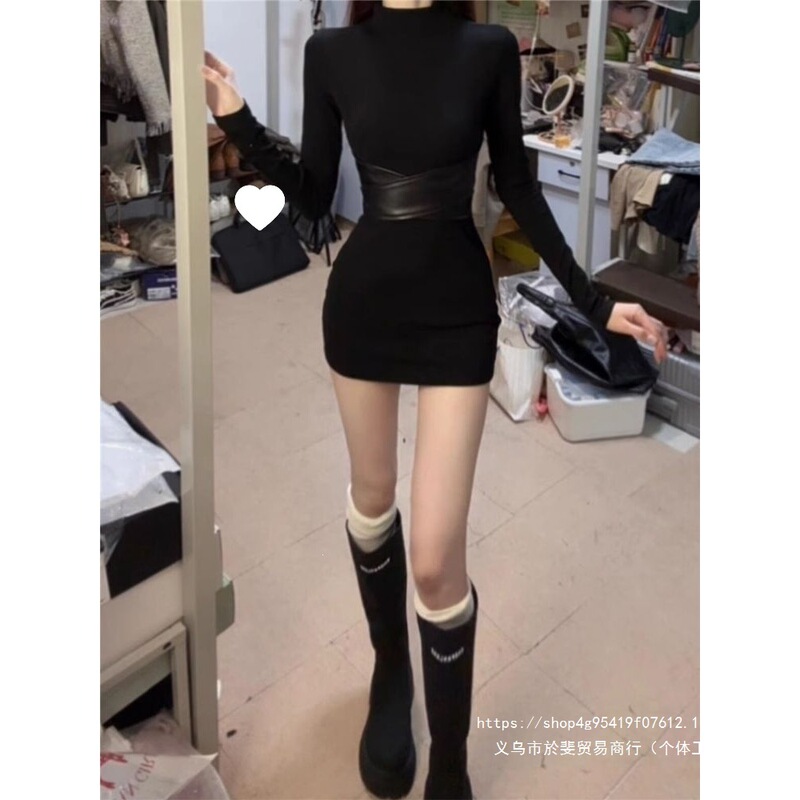 French-style black half-high-neck long-sleeve tight-fitting dress, 2026 autumn and winter, slimming waist-hugging bodycon short dress for hot girls French-style black half-high-neck long-sleeve tight-fitting dress, 2026 autumn and winter, slimming waist-hugging bodycon short dress for hot girls