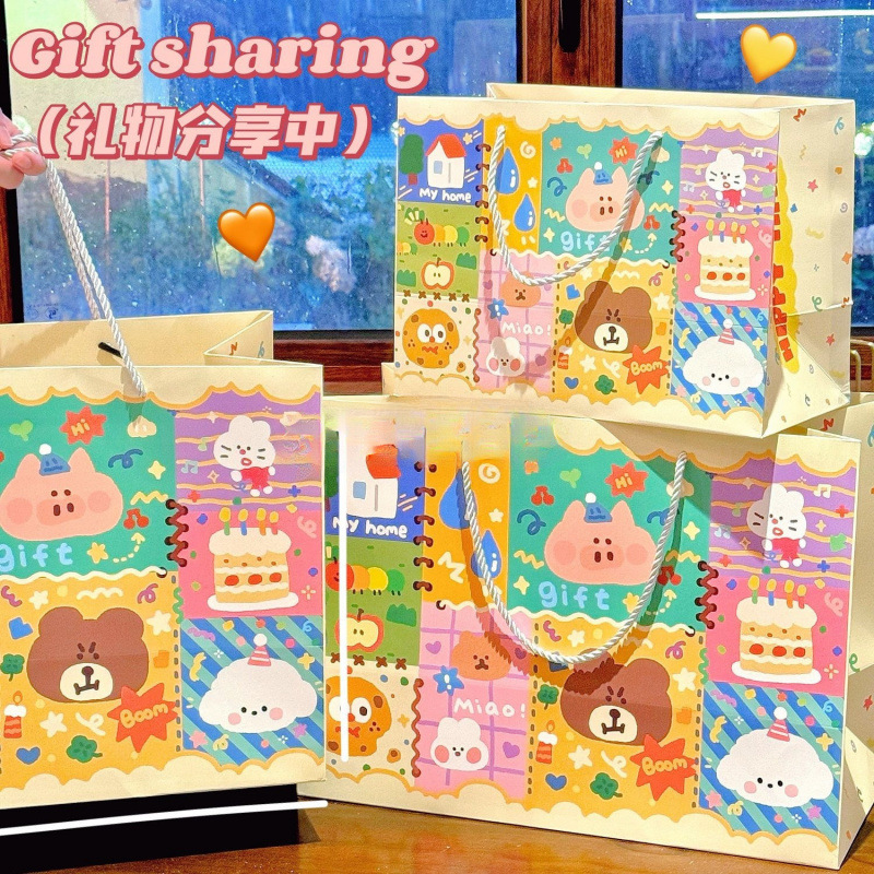 Cute Design Graffiti Gift Bag Satchel Birthday Wrapping Paper Bag Large Durable Storage Bag Free Shipping