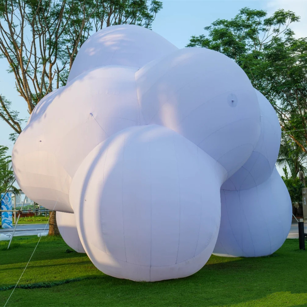 直供充气PVC云朵升空气球爱心气模网红白云异形空飘气球装饰模型