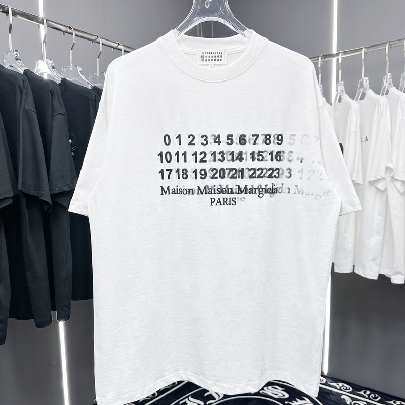 Suede Foam Printing Men's and Women's Unisex Round Neck Cotton T-shirt Half Sleeve