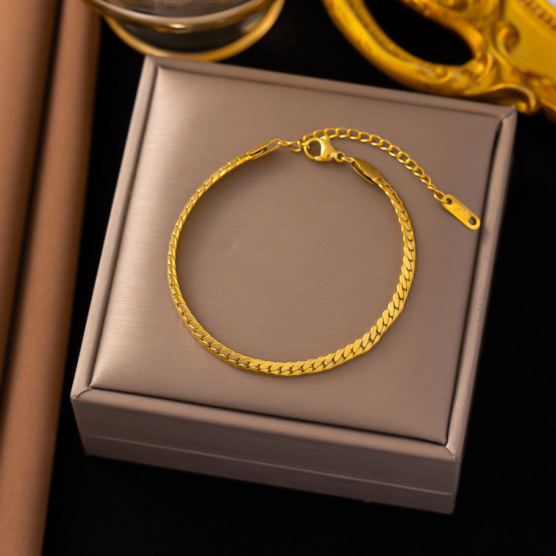 クロスボーダー東莞チタン鋼ジュエリー色褪せない新しい日本と韓国のアクセサリーブレスレット女性用 18K ゴールドファッションライト高級ハイエンド|undefined