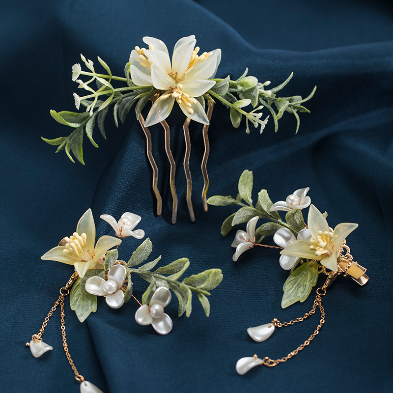 Ancient-style hair accessory set with floral hair comb, hairpins, modern Chinese headwear, hair accessories for Hanfu (ZN090)