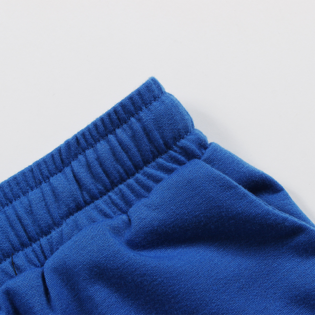 Conjunto de dos piezas para mujer, cárdigan corto básico con cremallera y estampado de calavera y corazón de Brand Street, pantalones rectos de cintura alta