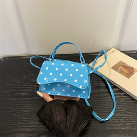 女士单肩包;女士双肩包;女士手提包