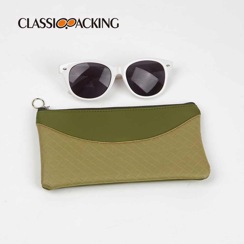 Bolsa de almacenamiento al por mayor de fábrica de embrague de las mujeres bolsa de almacenamiento de productos de cuidado de la piel simple bolsa de cosméticos de material de PU multifuncional