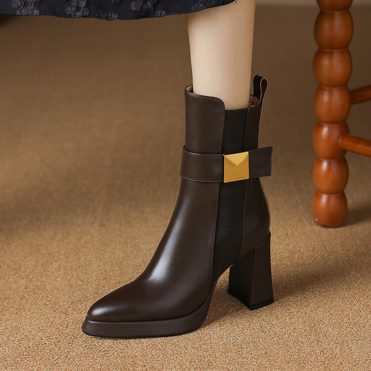 Small High-heeled Ankle Boots Women's 2024 Winter New Cowhide Pointed Mid-heeled Boots Thick Heel Spring and Autumn Single Boots Brown