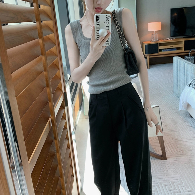 Liang Yixuan LA Coordinate Knitted Vest U-Neck Threaded Loose Grey Base Slimming Elastic Inner Top for Women