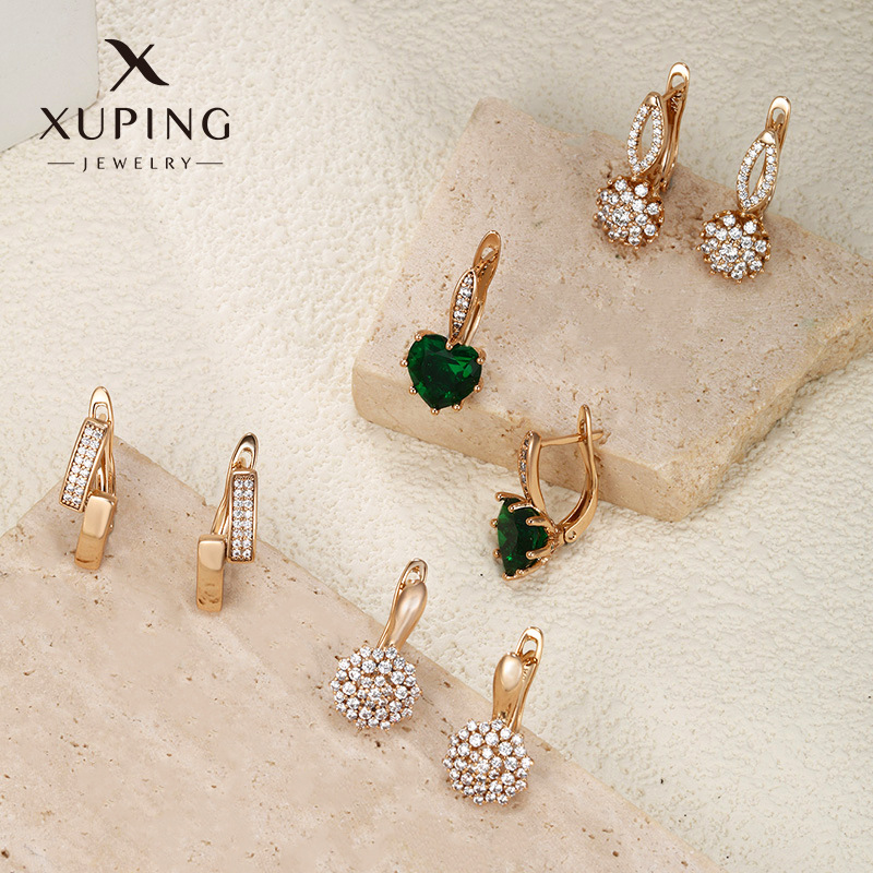 Pendientes de Aleación con Forma de D Estilo Ruso con Microincrustaciones de Circonio de Xuping Jewelry para Mujer, Accesorios para las Orejas Elegantes y a la Moda Transfronterizos