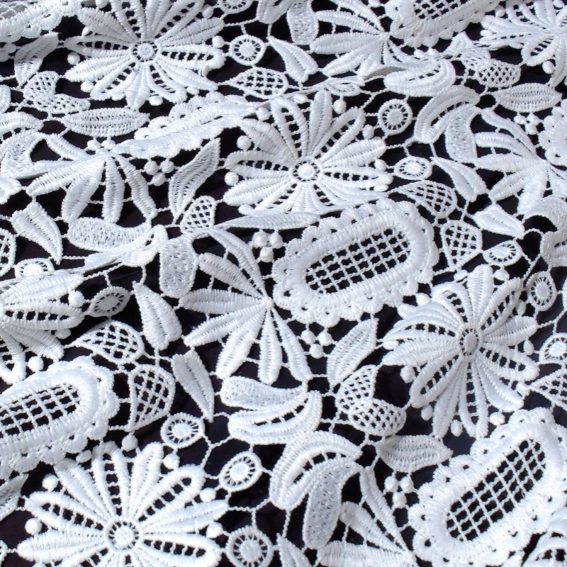 牛奶丝镂空刺绣布料 棉布绣花服装衬衫连衣裙纯棉水溶镂空绣