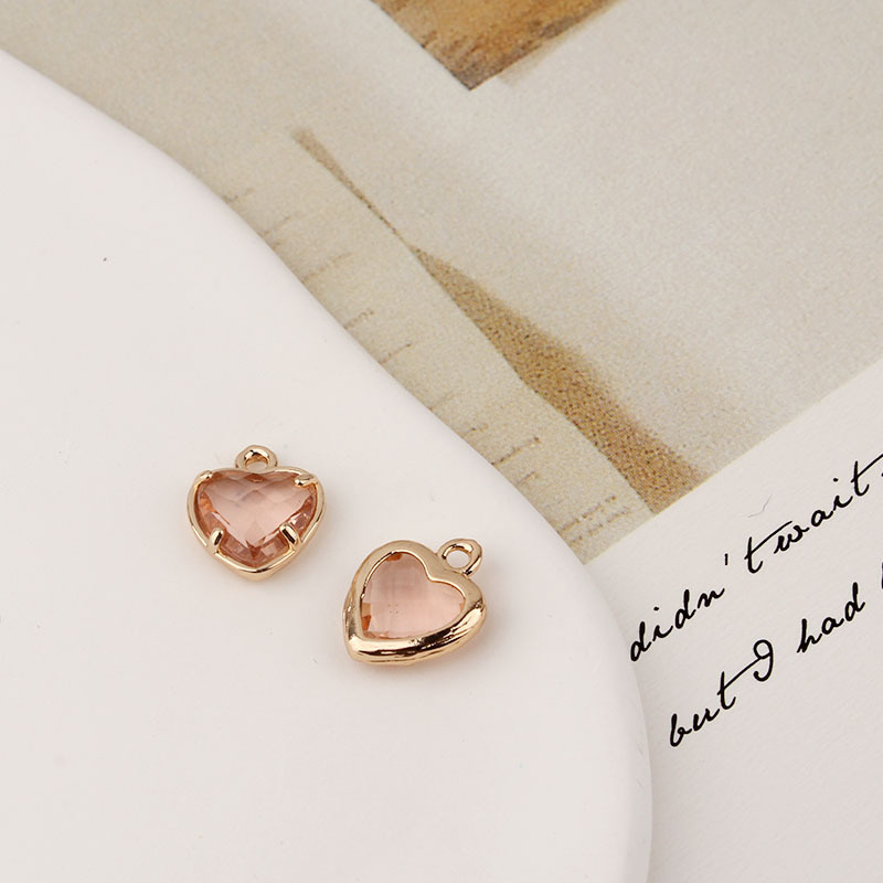 2g Weight Pendant Jewelry Making Type Zircon Inlay Material DIY Jewelry Accessories Classification 1 Piece Quantity Copper Material Heart Shape Pattern Inlay Design IG Style, Shiny Style 1 Piece Copper Zircon Heart Shape Pendant 11