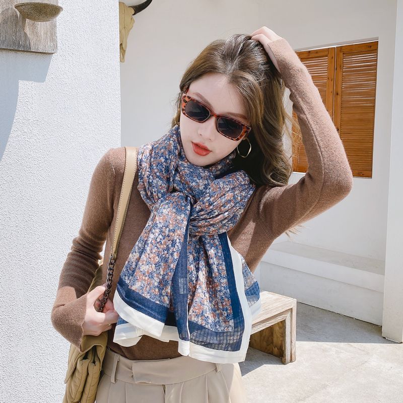 复古花朵印花棉麻围巾女薄韩版秋冬新款百搭撞色拼接两用洋气披肩